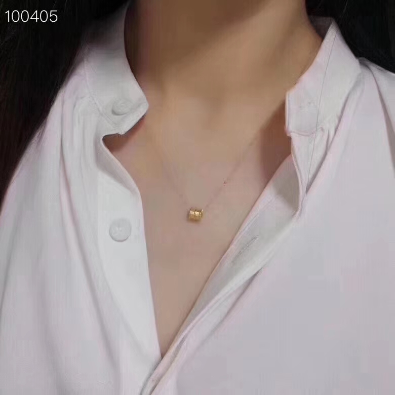 女人一定有一套首饰盒,女人的黄金首饰有哪些