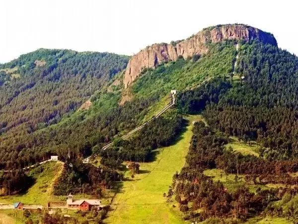 哈尔滨自驾三亚边走边玩最佳路线,哈尔滨到漠河自驾旅游攻略10天