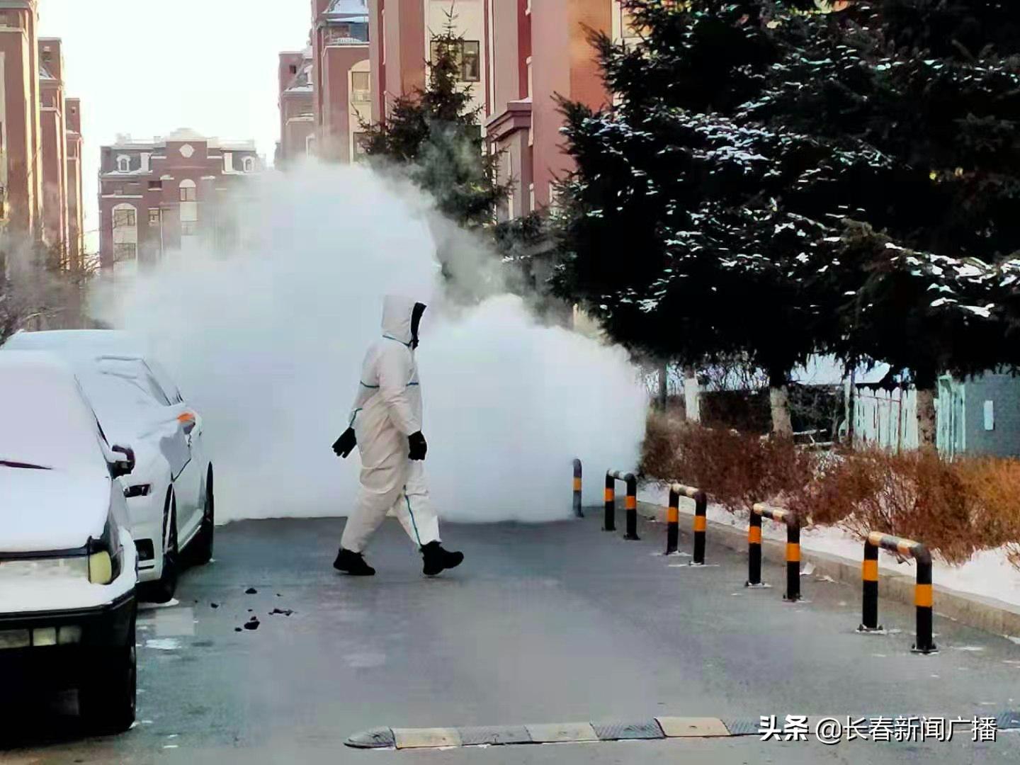 闀挎槬鍏噷鍫¢瞾杈夊浗闄呭煄鑽峰叞灏忛晣,浜岄亾鍖哄叓閲屽牎琛楅亾鑽峰叞灏忛晣