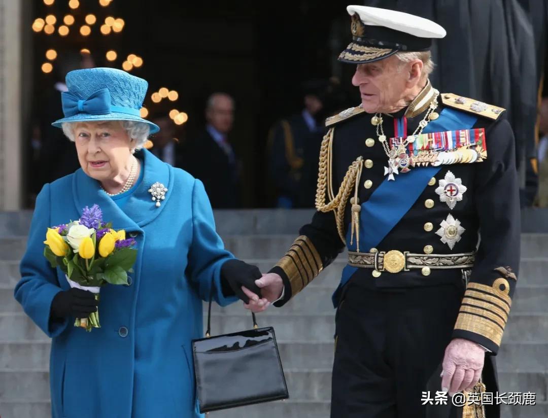 “感谢74年的陪伴，来生一定要再做我的爱人，好吗？”
