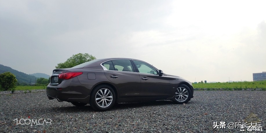 英菲尼迪q50l一阶测试,英菲尼迪q50灰色提车作业