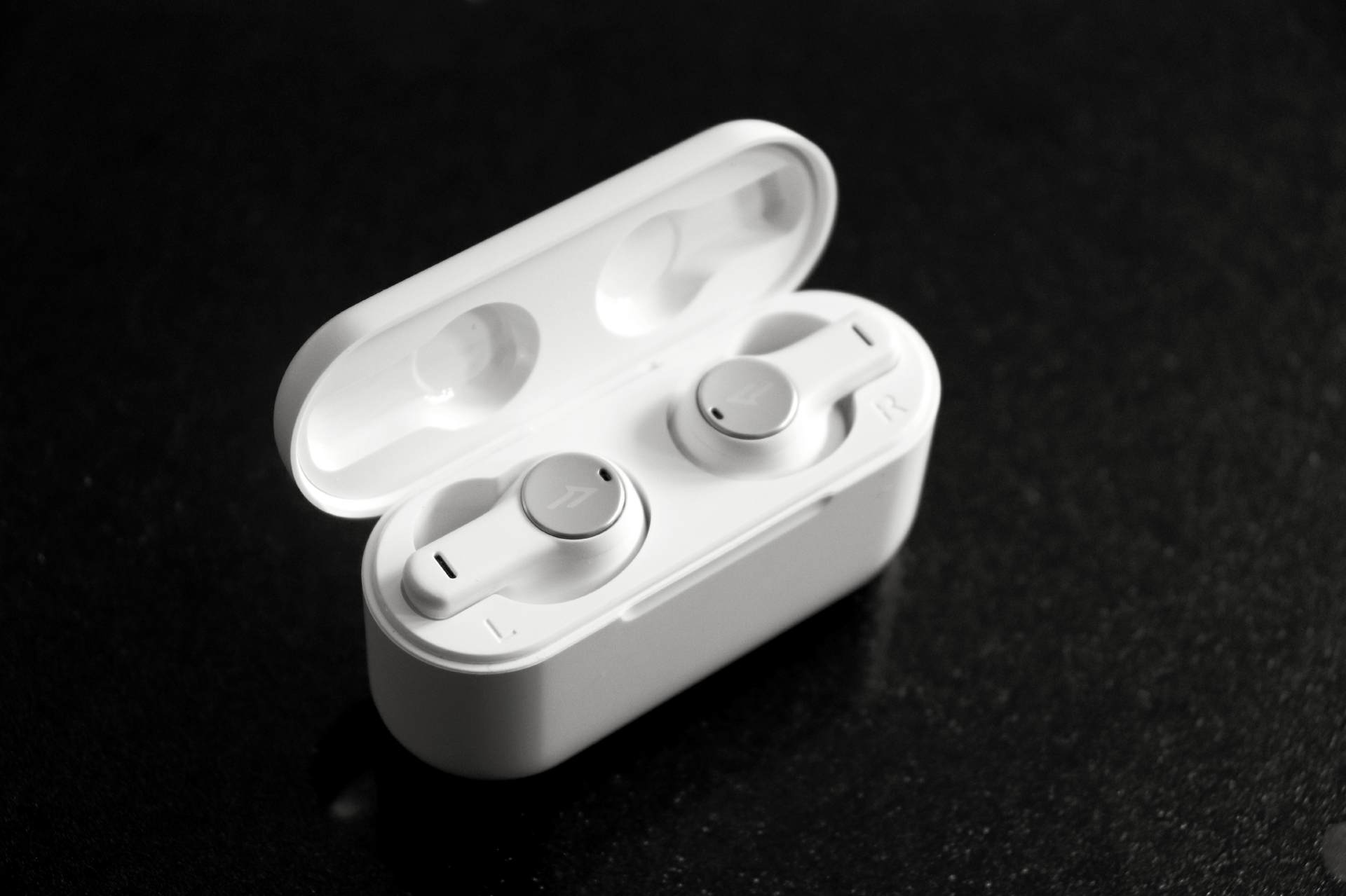 1morebuds耳机评测,1morepistonbuds蓝牙耳机