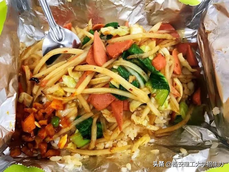 大学食堂难吃?这组图片将颠覆你的认知!
