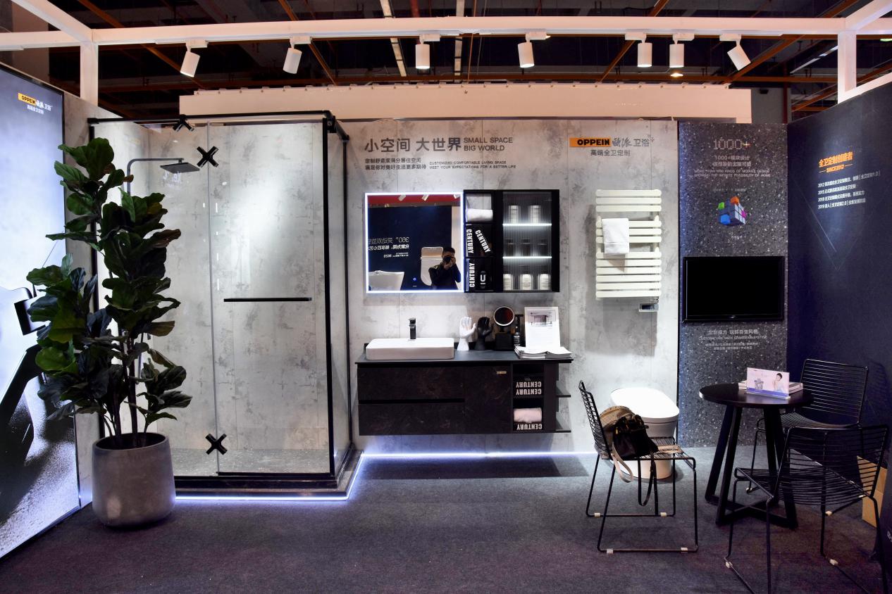 高端扇形淋浴房定制,有设计感的高端轻奢淋浴房