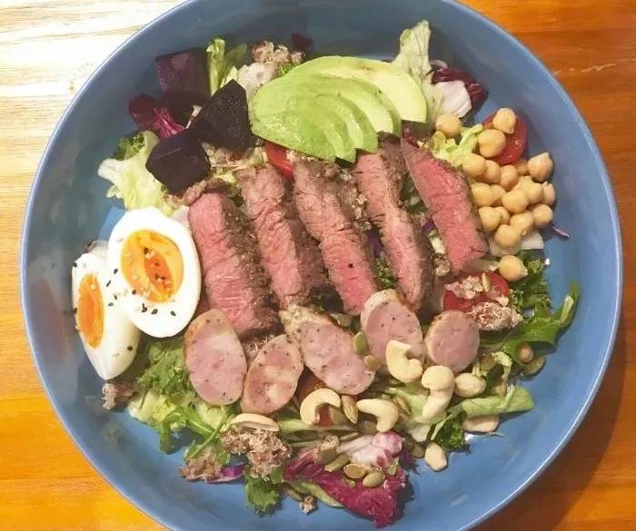 今天愉快地减肥了吗，为你送上魔都“吃草”地图！