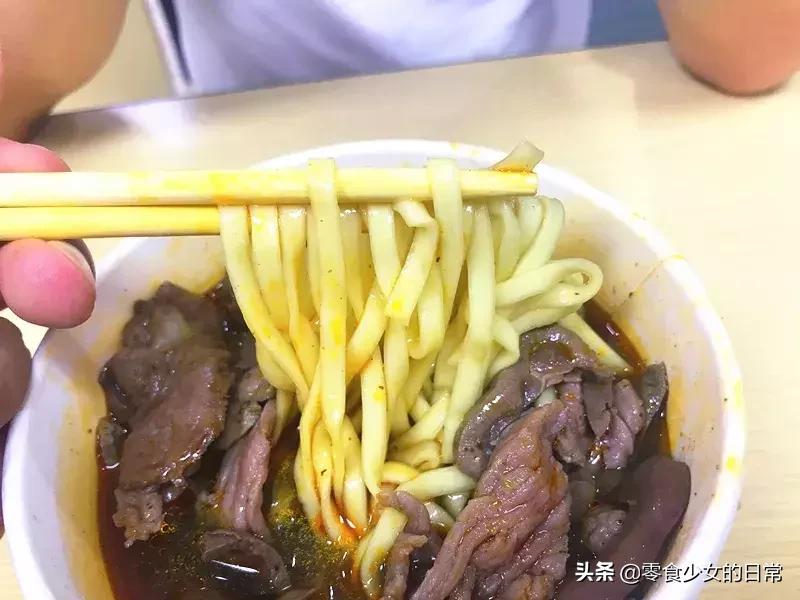 藏在武汉老巷子的实惠餐厅,武汉正宗老字号店