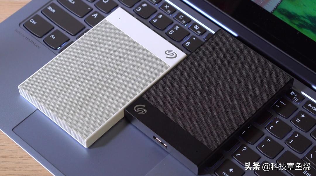 固态硬盘和移动硬盘的选购,移动硬盘选购指南2023