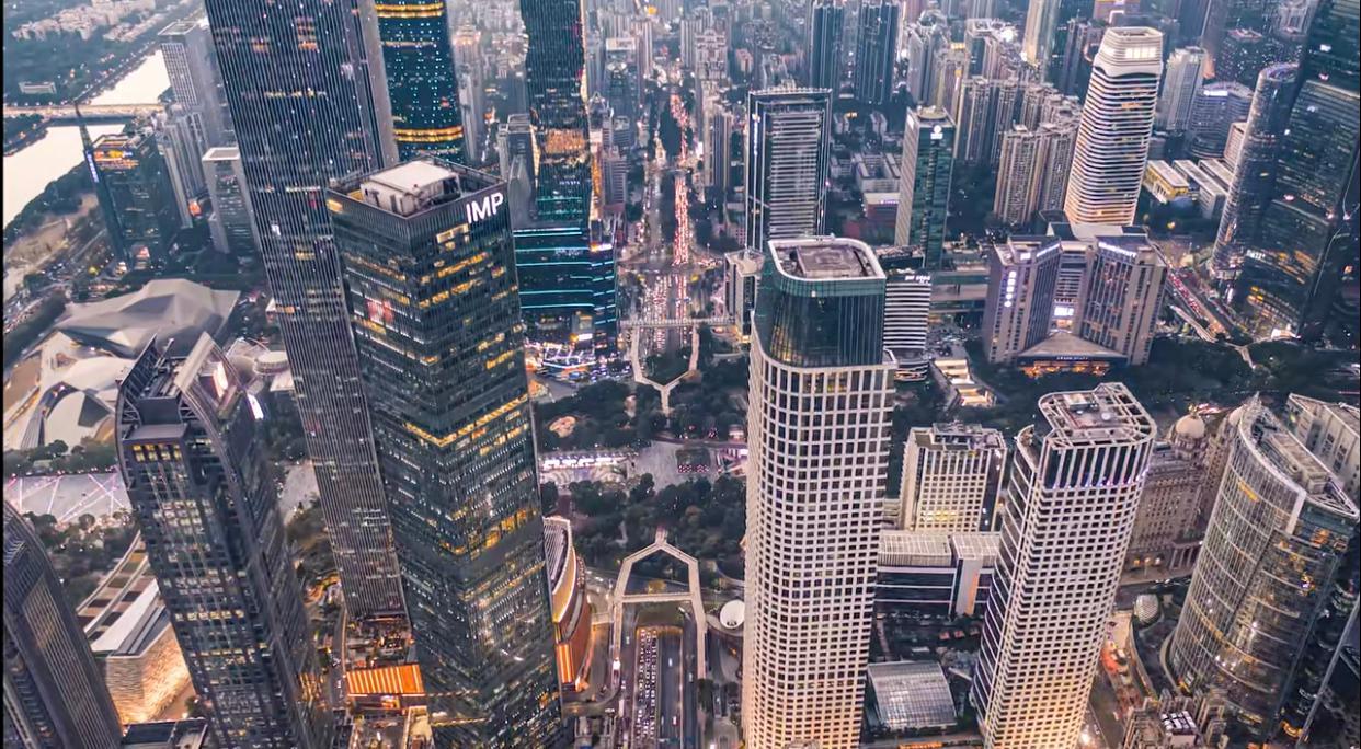 代沟潜台词是什么意思,父母和子女的啼笑皆非的代沟