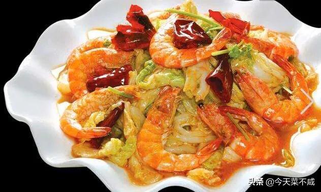 白菜和大虾是绝配,大虾这样做好看又好吃特别入味