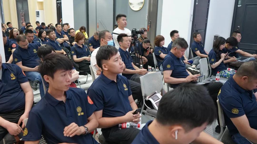 同理想共未来｜九皇新品惊艳你·我·他