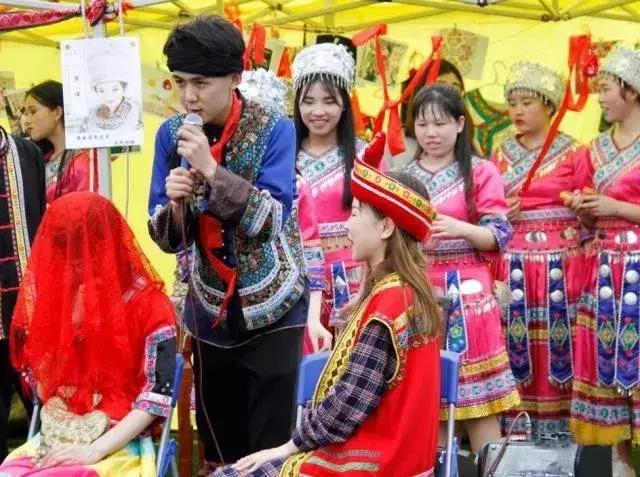 武汉最美大学中南民族大学,武汉文艺学校