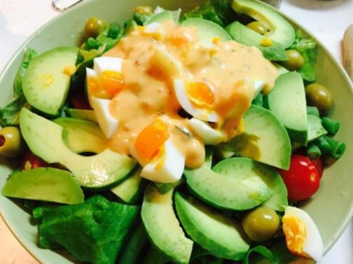 牛油果减肥期间怎么吃合理,牛油果有减肥效果吗能吃吗