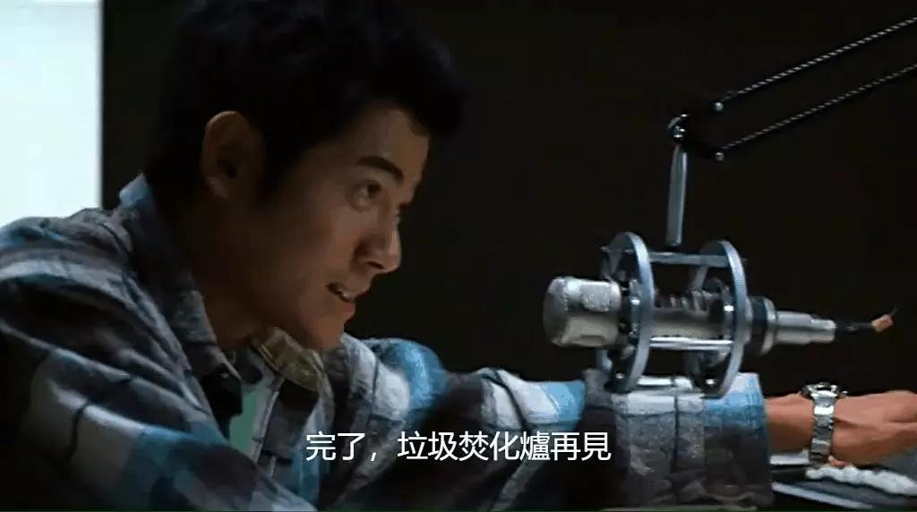 那些对着干的男女，最后都成了情侣