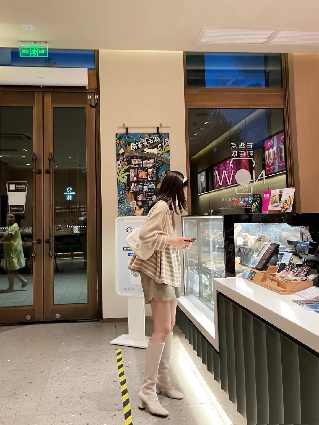 5套秋季穿搭简单时髦又漂亮哟,初秋30-40岁穿搭