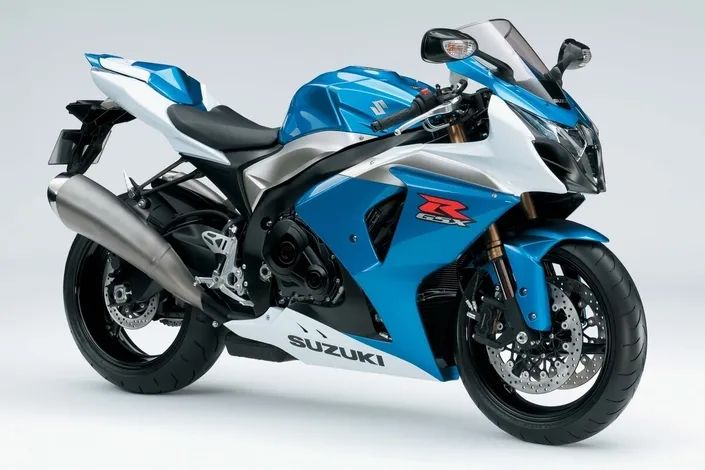 铃木gsxr1000r以前老款摩托车,铃木gsxr1000r进化历程