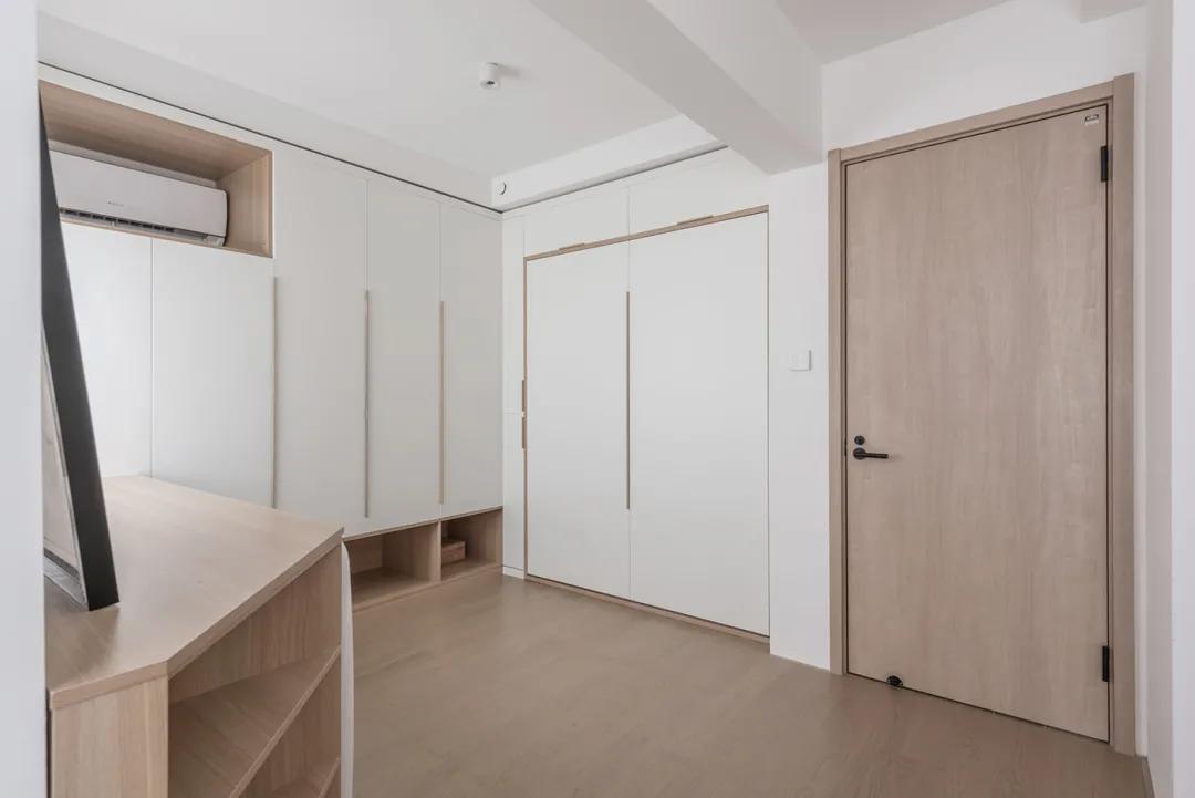 中式风格的精装房改轻奢,精装房微改极简原木风