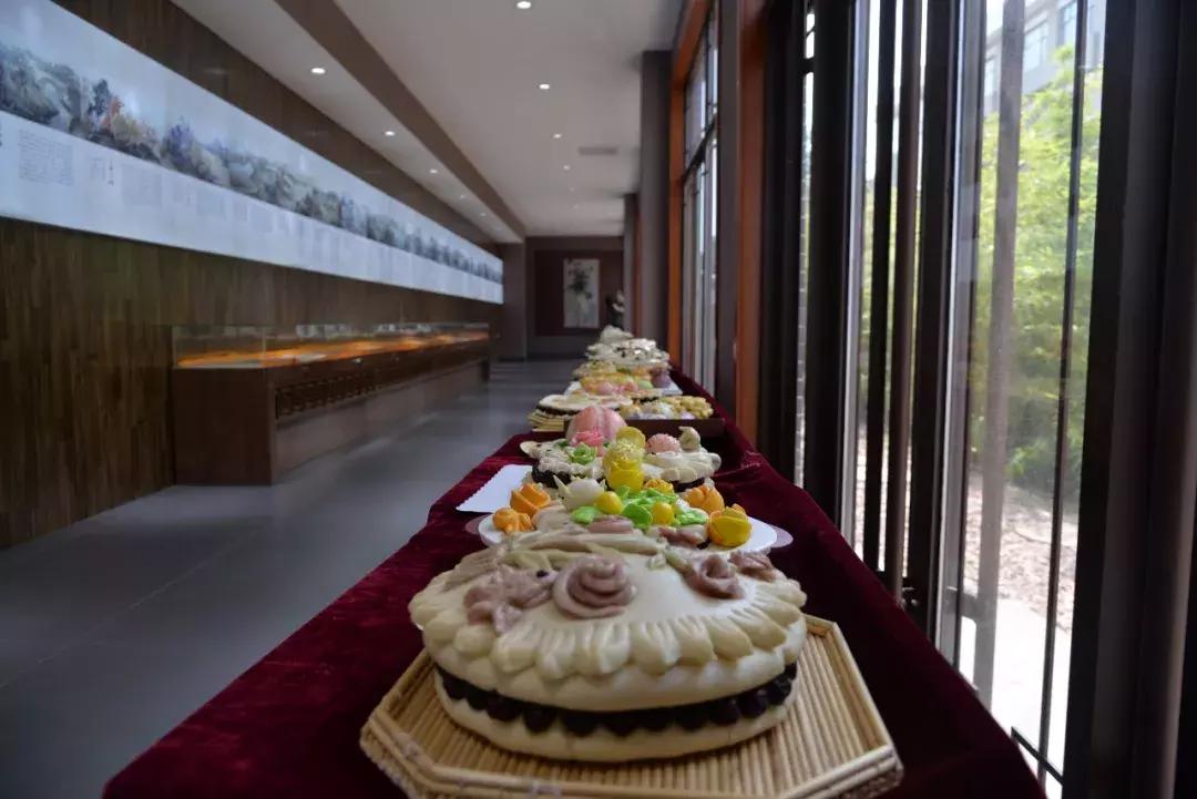 潍坊月亮湾风景区,潍坊月亮湾沙滩