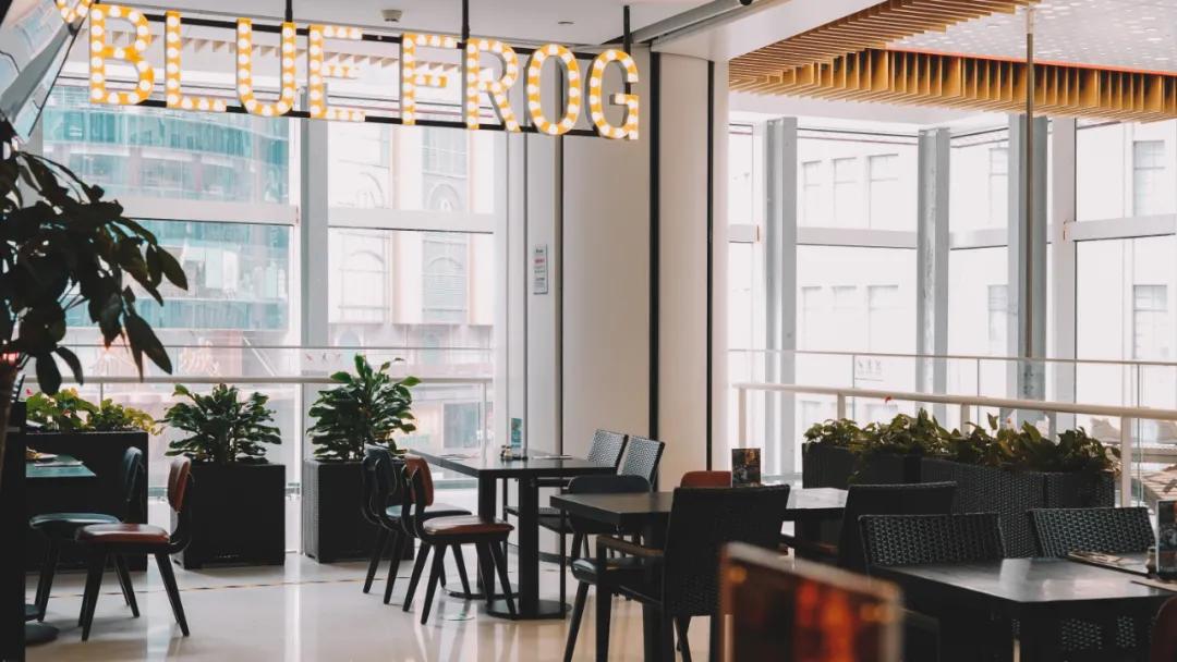 没想到,我竟被1个汉堡电到了……