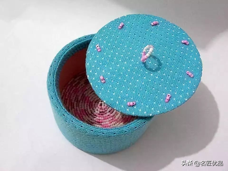 怎么做变废为宝手工纸筒收纳盒,废旧纸盒自制收纳筐