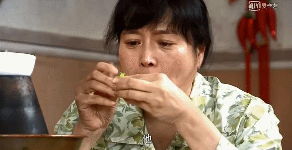 堕胎四次，爱看黄片，她是最具争议的影后