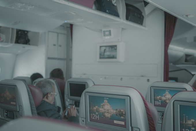 去哥德堡需要带当地钱吗,去卡塔尔必买