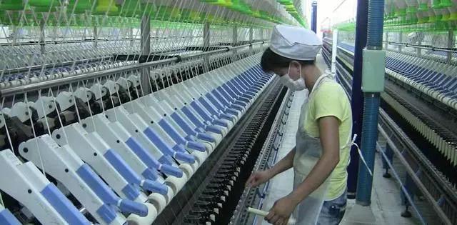 开纺织公司一年能赚多少钱,纺织厂一个月拿一万工资