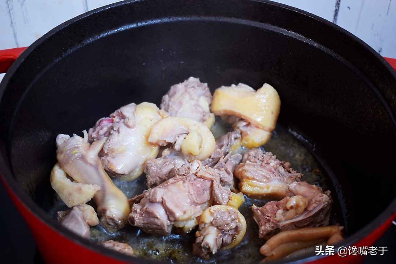 三伏天吃红烧鸭肉行吗,鸭肉属于蛋白质含量高的食物吗