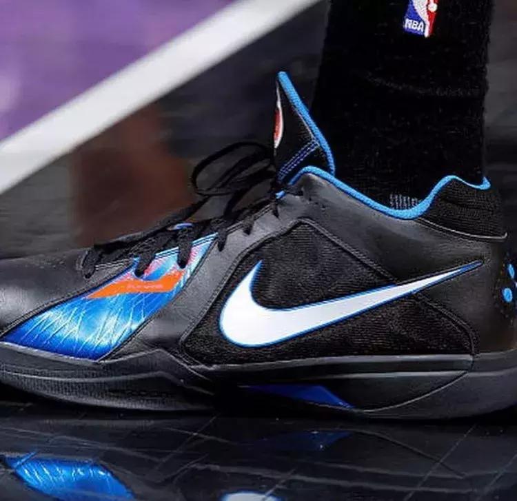 nba球星今日上脚库里,nba球星今日上脚球鞋