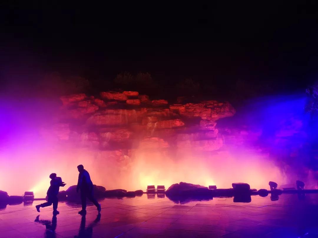 护肤品正确使用顺序图解,专家谈护肤品的正确使用方法