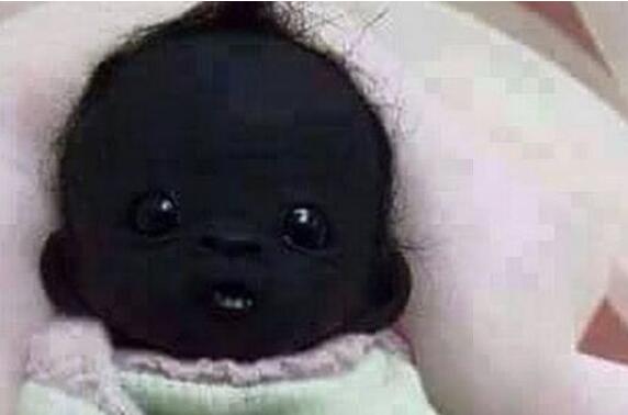 地球上最黑的孩子后来怎么样了,世界上最黑的婴儿黑得超乎想象