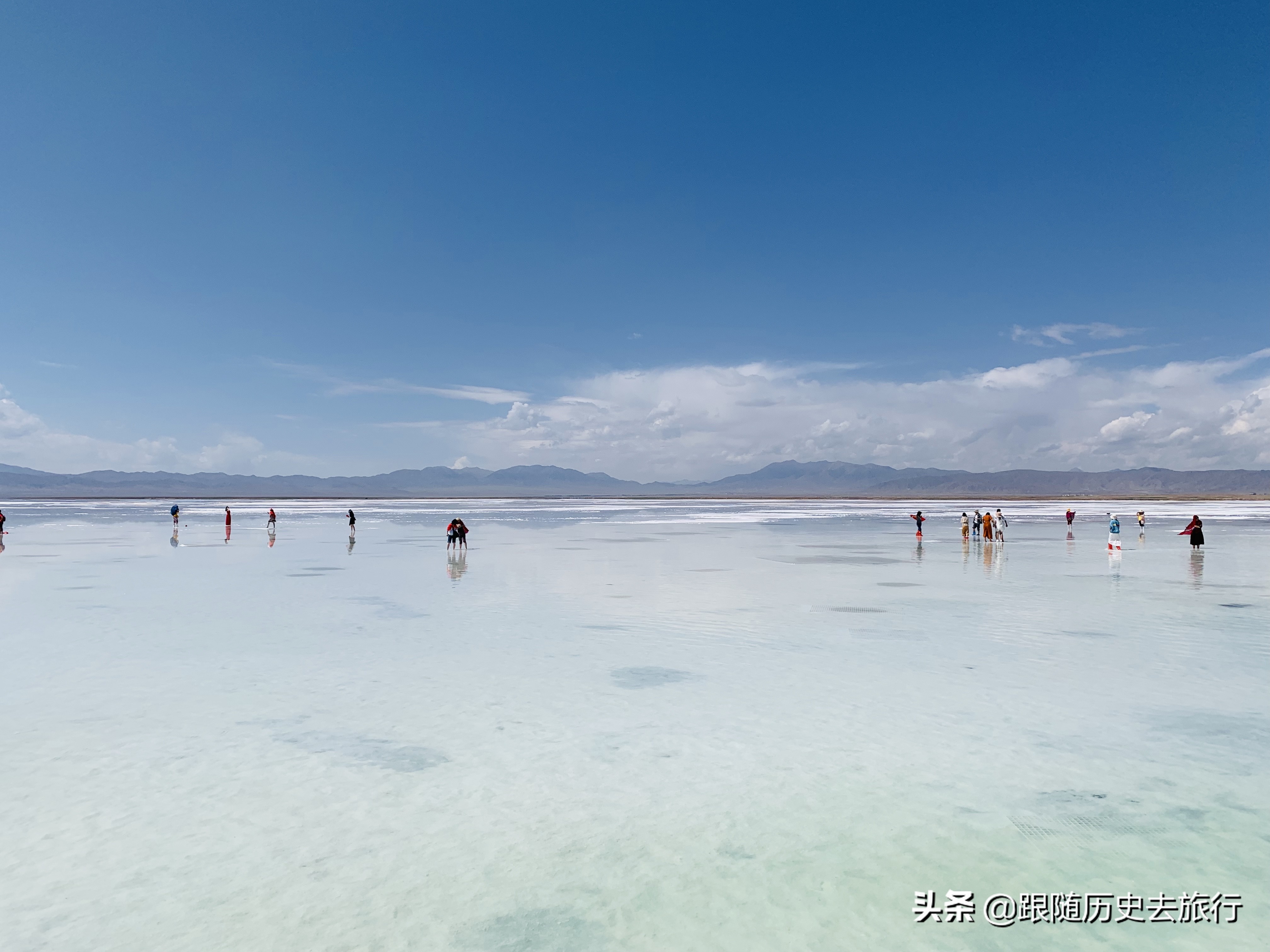 美丽的青海茶卡盐湖我们来了,茶卡盐湖景色好美