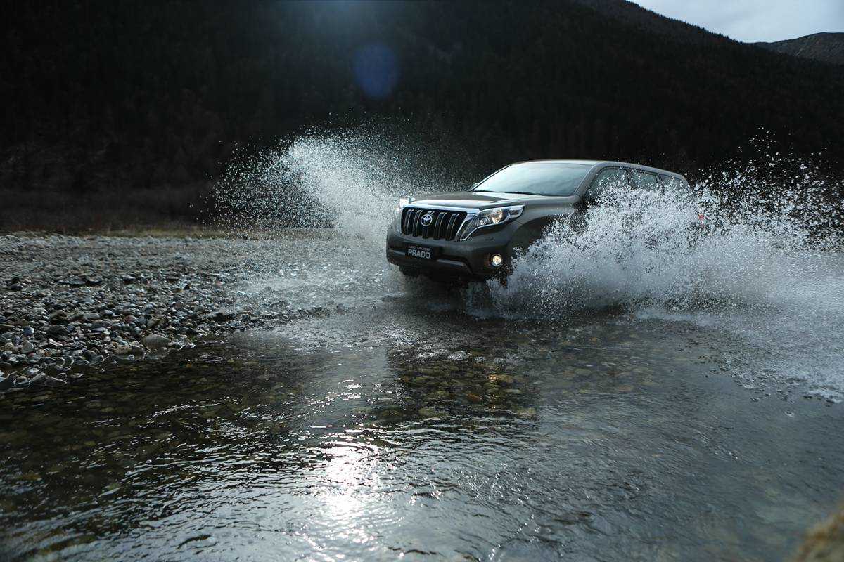 中东版普拉多带不带座椅加热,普拉多带冰箱的是哪款