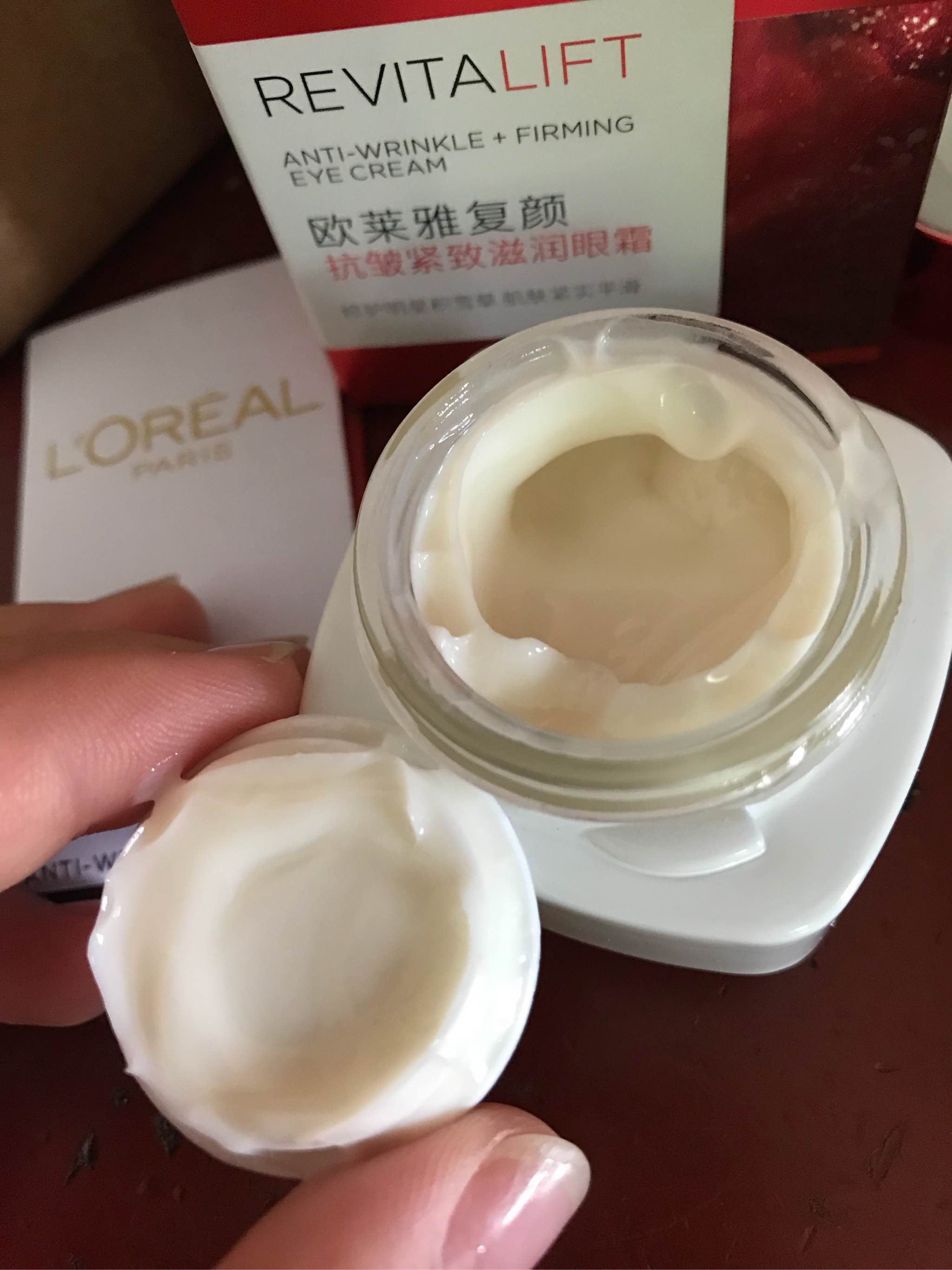 欧莱雅抗皱眼霜适合多大年龄,欧莱雅适合熟龄肌肤抗皱的系列