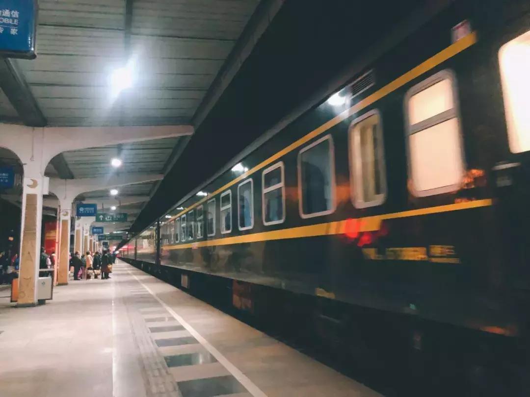 四川西充火车票代售点,四川广汉市火车票代售点