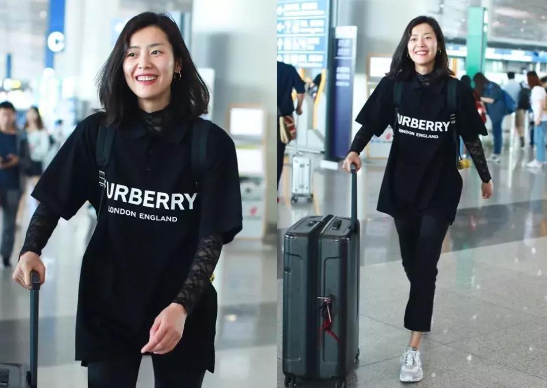 polo衫太老土,polo衫穿贴身还是宽松好看