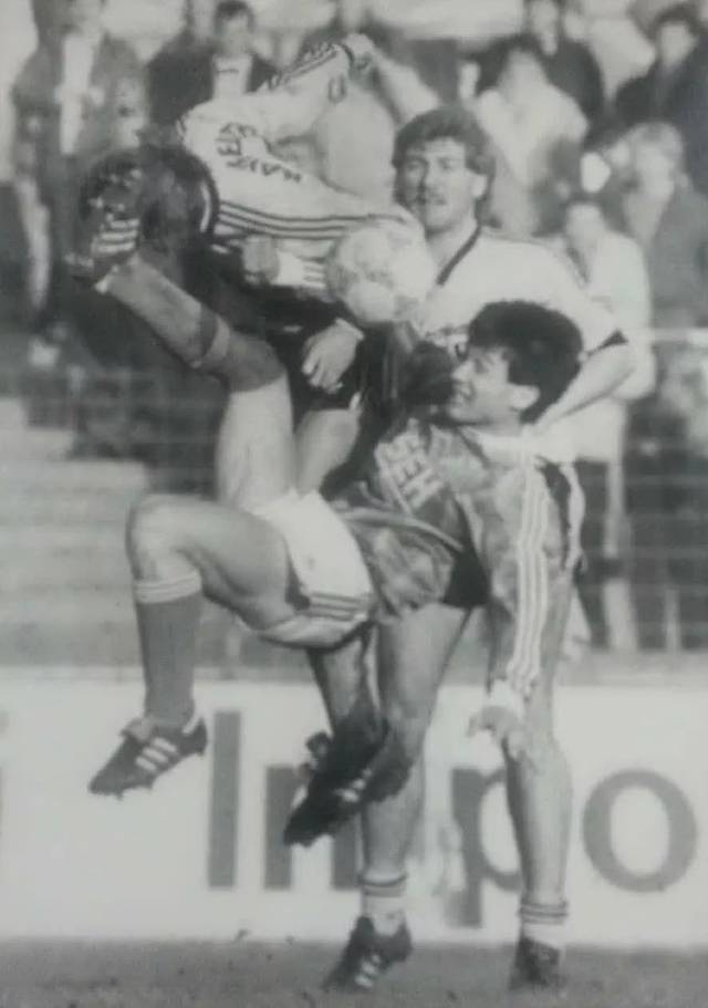 中国足球运动发展史800字,中国足球和篮球洋务运动