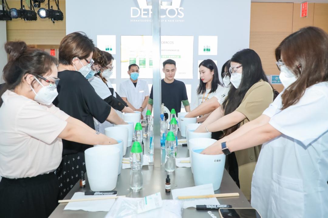 薇姿dercos去屑深层清洁洗发水250ml,薇姿dercos蓝标洗发水