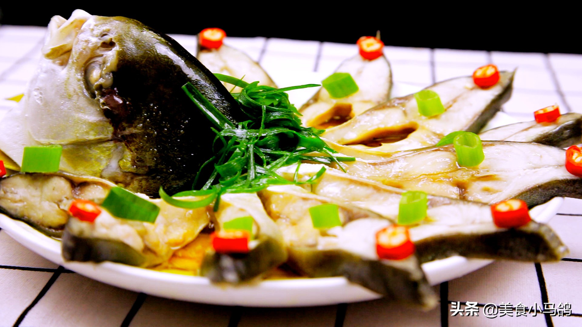 分享一道简单的家常清蒸鱼,居家省钱清蒸鱼的做法小技巧