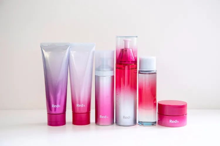 POLA、CPB、LADUREE、SUQQU，圣诞限定谁最丑