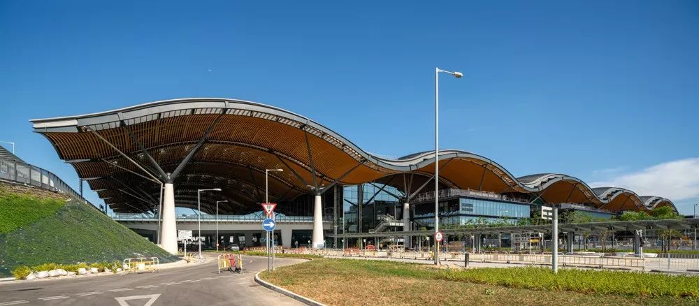 未来之城，已经“建”好了|福布斯专访Aedas主席及全球设计董事