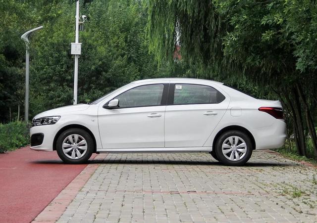 十年的雪铁龙爱丽舍值得买吗,为什么成功人士都要买豪车