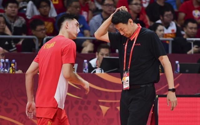 李楠跟杜锋执教的中国男篮区别,李楠执教生涯回顾
