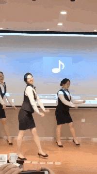 想知道上面的这个洞洞是用来干什么的？