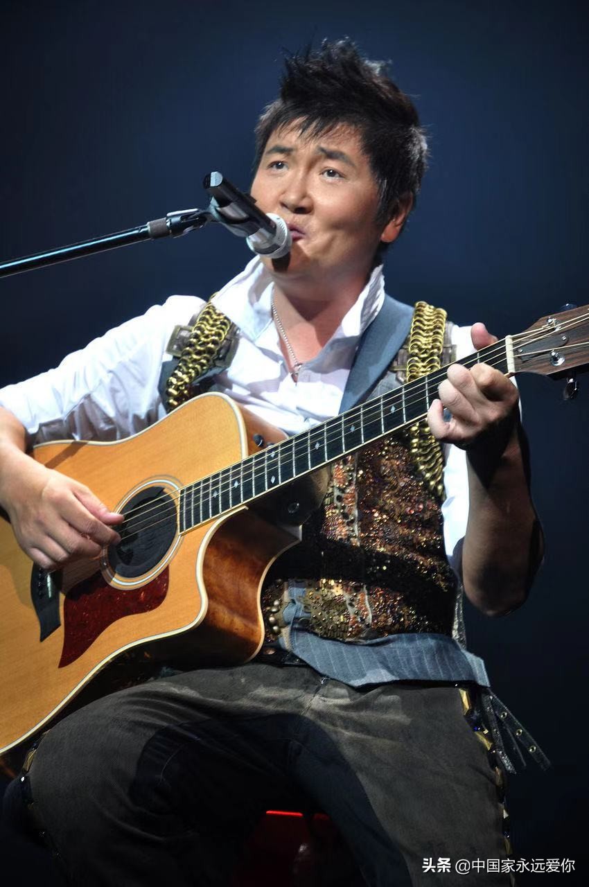 足球队长孙楠现状,内地明星足球队长孙楠