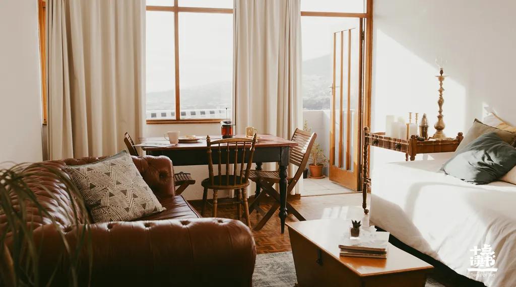 你呆在家里的样子,暴露了你人生的风水