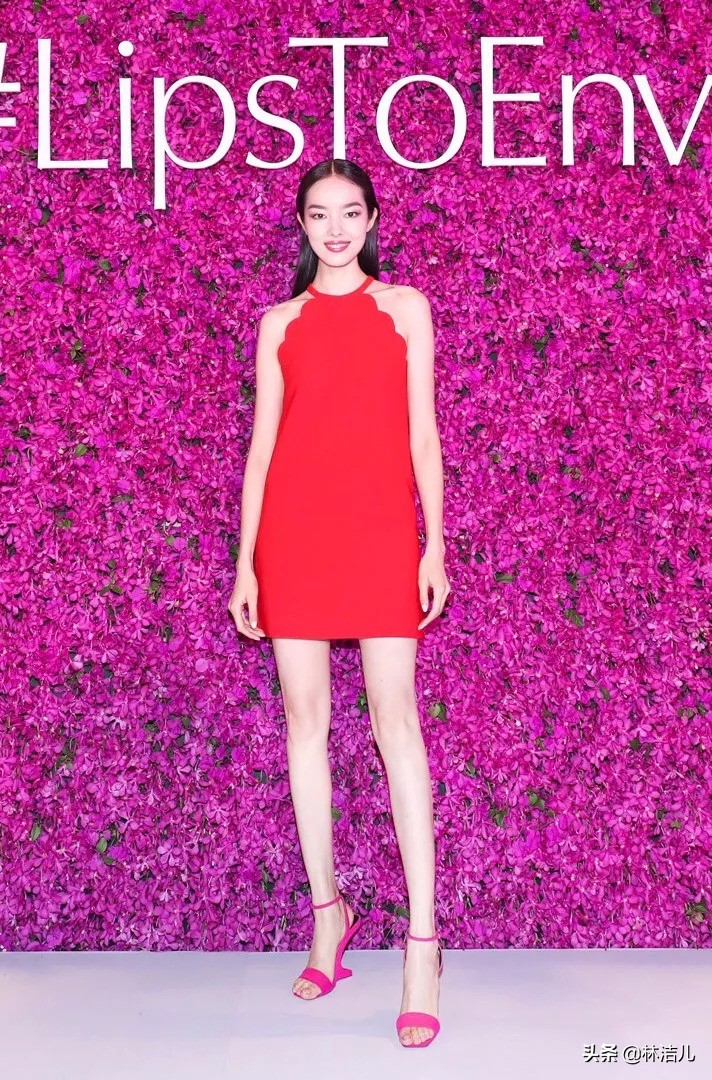 杨幂周冬雨最美的十张照片,杨幂周冬雨造型