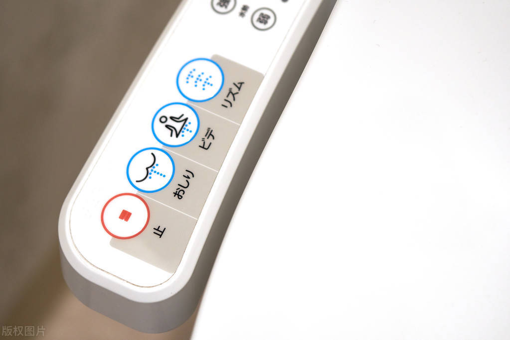 智能马桶盖价格差别在哪里,智能马桶盖价格高低区别