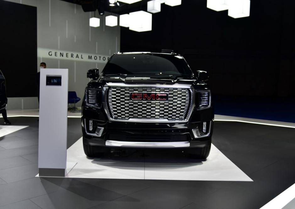 将粗犷进行到底,GMCYUKON配齐6.2LV8、电磁悬架和限滑差速