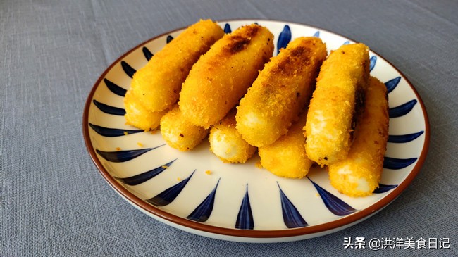 用山药做的小零食小孩都可以做的,山药拉丝饼怎么做好吃