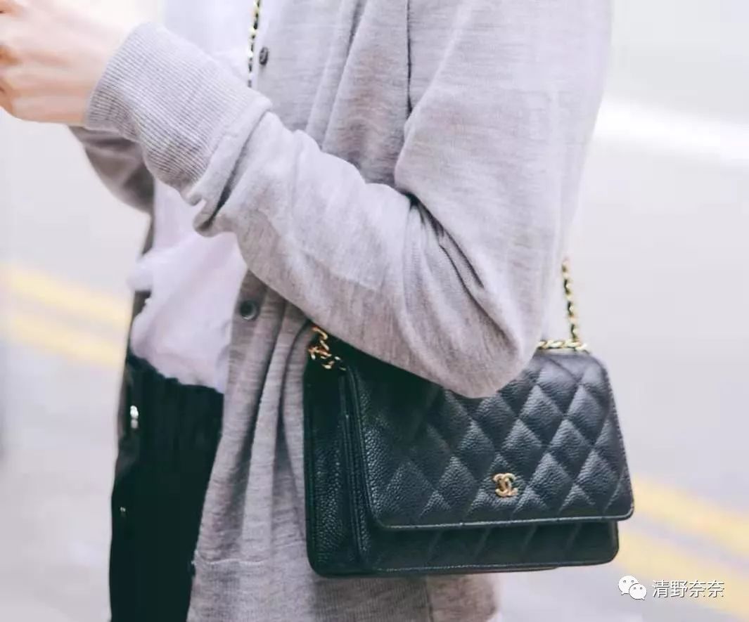 香奈儿丝绒手袋,应该如何选择香奈儿包包